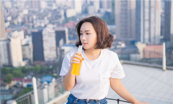 海南关于试管代生助孕多少钱的详尽分析与指导
